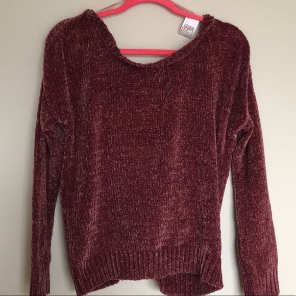 Lord and Taylor sweater - Picture 4 of 5